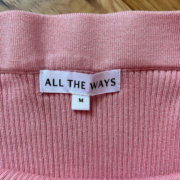 Pink Ribbed Skirt Set - Picture 5 of 6